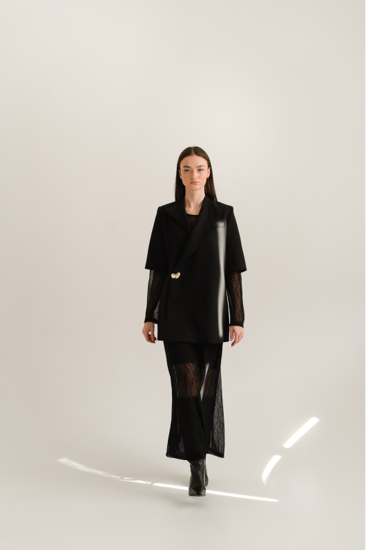 Платье 2-ка длины макси с ажурным добавлением